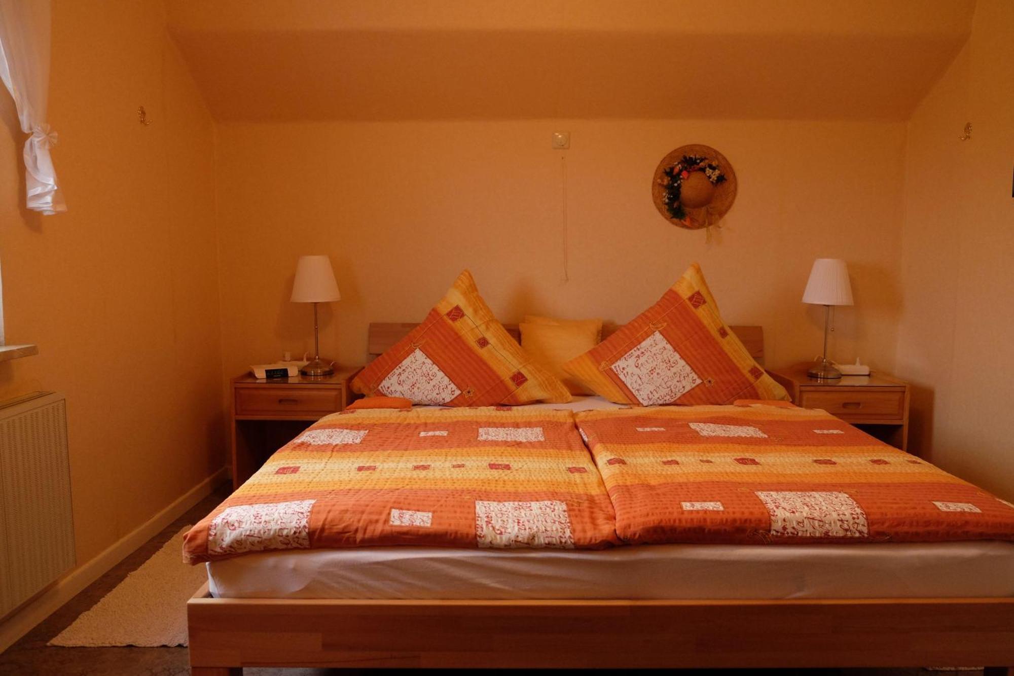 Ferienwohnung-Zum-Kueppchen Münstermaifeld Exterior foto